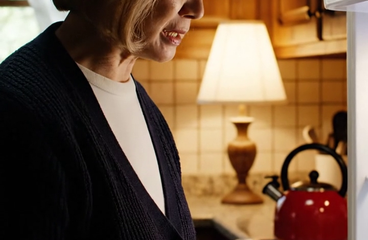 I lost $18 million and my grandkids in court—then I found my husband’s safe… My son sued me and won: he took my $18 million mansion and secured the right to keep me from seeing my grandchildren. “You’ll never see them again,” he said coldly. I ran to my husband’s old ranch. Behind the stove, a safe was waiting. The code—my birth date. Inside, a letter seemed to whisper: “It’s time for the truth to come out.”