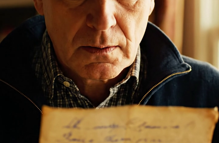 Mijn schoonzoon huilde niet op de begrafenis van mijn dochter. Tweeënveertig uur later zette hij haar auto online te koop met de woorden: “Verdergaan. Een nieuwe start.”