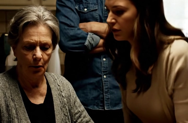 Hij noemde me ooit “een slechte investering” en liep weg. Achttien jaar later kwam hij naar de voorlezing van het testament in de verwachting een deel van miljoenen te krijgen, maar ontdekte dat de zaal veranderd was.